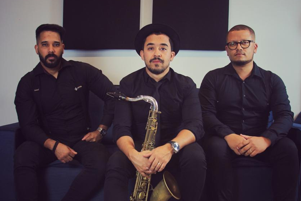 Tudo Vira Bossa - música instrumental para casamentos, recepções e eventos na Baixada Santista